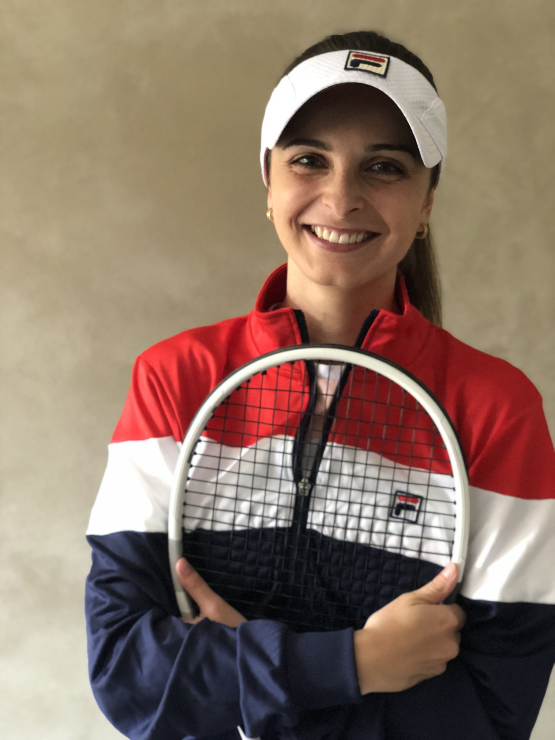 Headshot of coach Yasemin Ozsoy